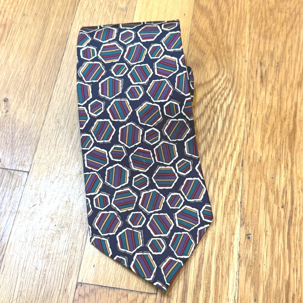 Wembley Mens Silk Tie Navy Blue Geometric Hexagon‎ Striped Pattern Made in USA